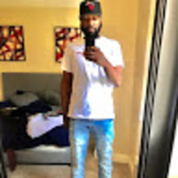 Meet your Posher, Snow - Picture 1 of 1